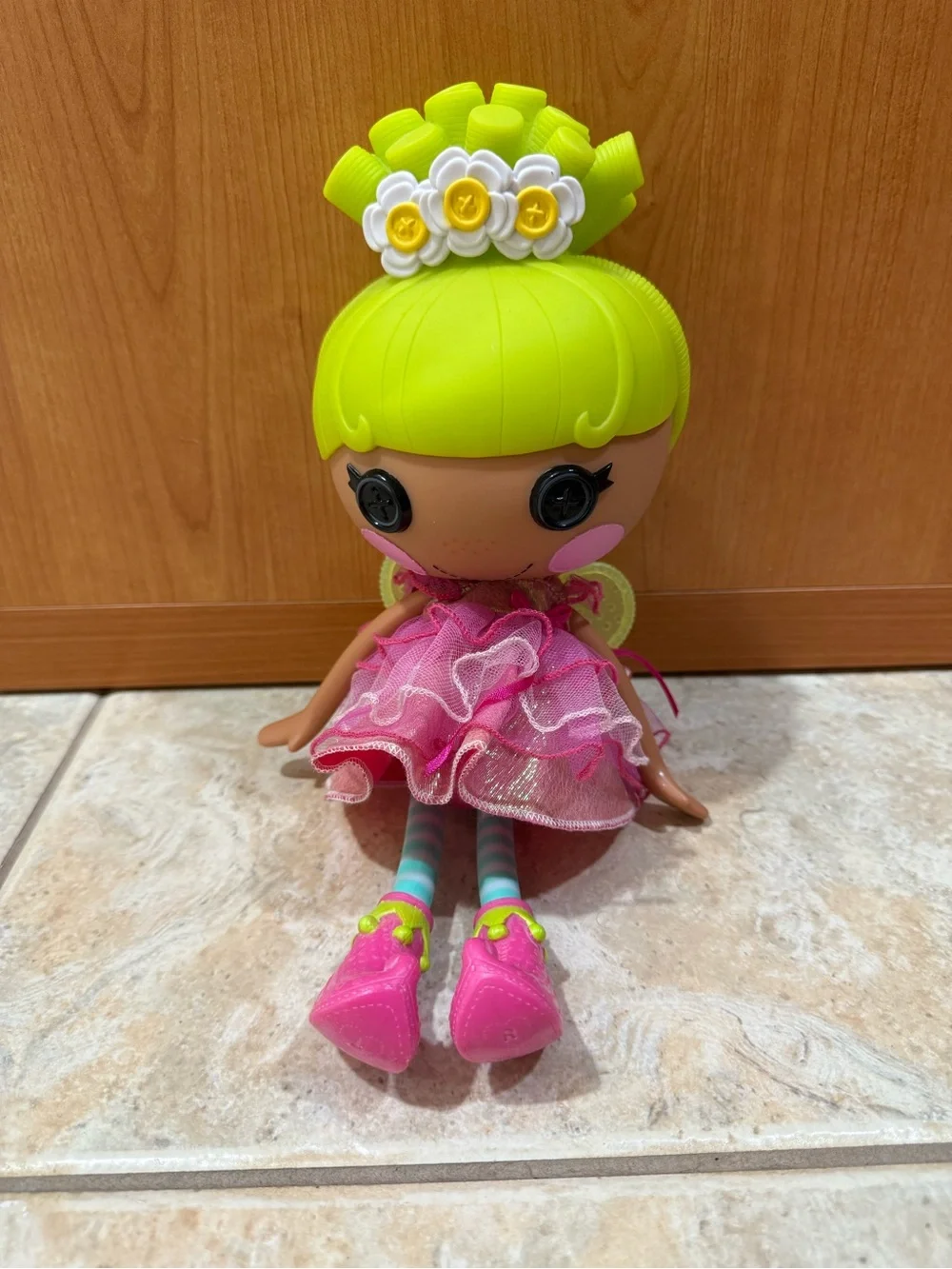 lalaloopsy pix flutters